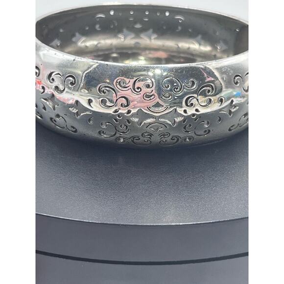 Brighton Fortuna Silver Plated Crystals Hinged Bangle Bracelet 1” - Picture 14 of 14